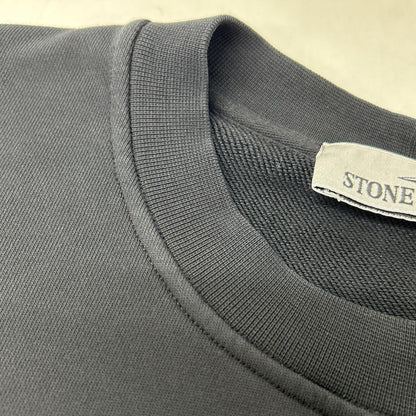 STONE ISLAND ストーンアイランド K1S156100667 S0124 ブラック コットン混 ロゴ刺繍 クルーネックスウェットプルオーバー トップス
