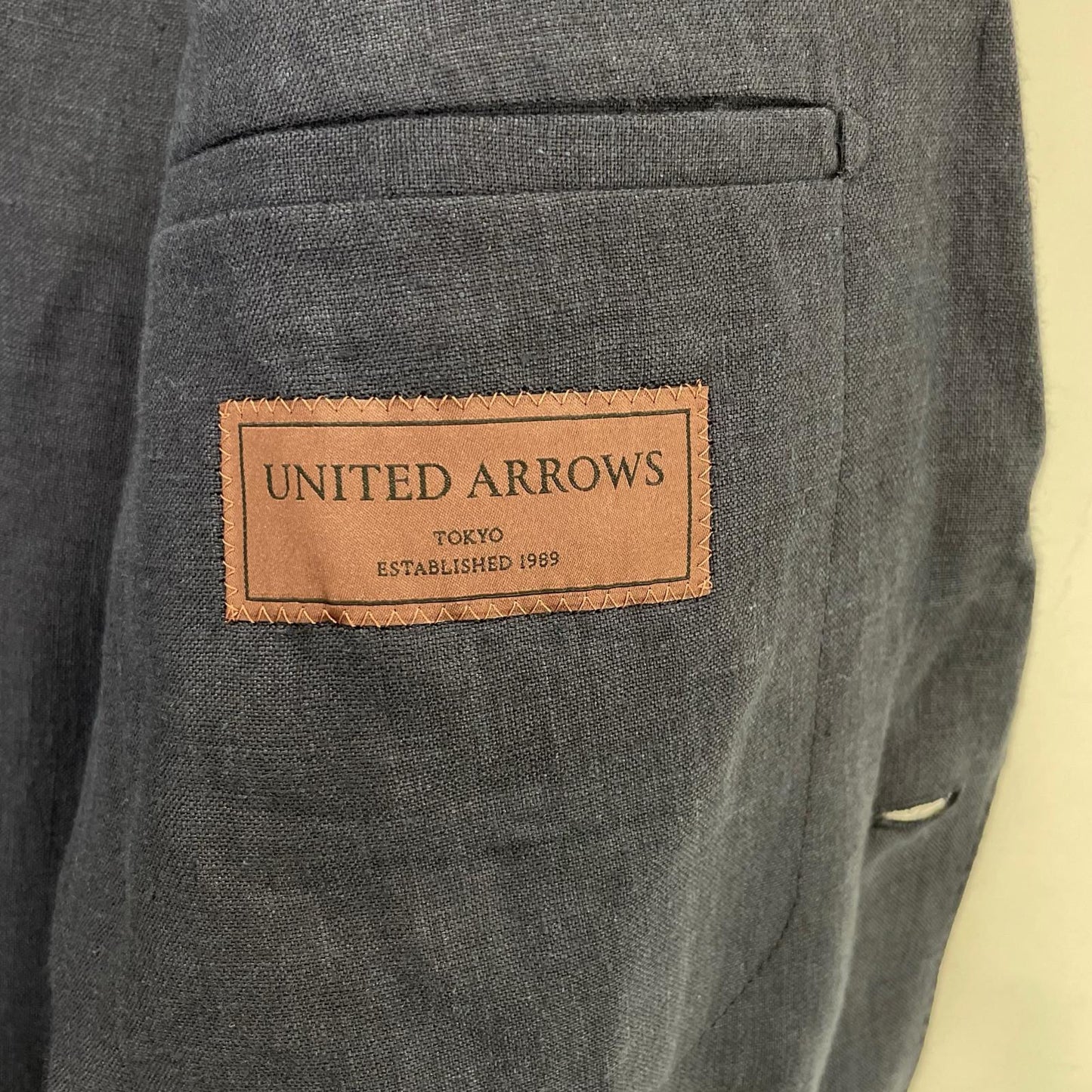 UNITED ARROWS ユナイテッドアローズ 1122-110-6396 25年製 ﾈｲﾋﾞｰ ﾘﾈﾝ100 2B ｼﾞｬｹｯﾄ ジャケット 44 メンズ