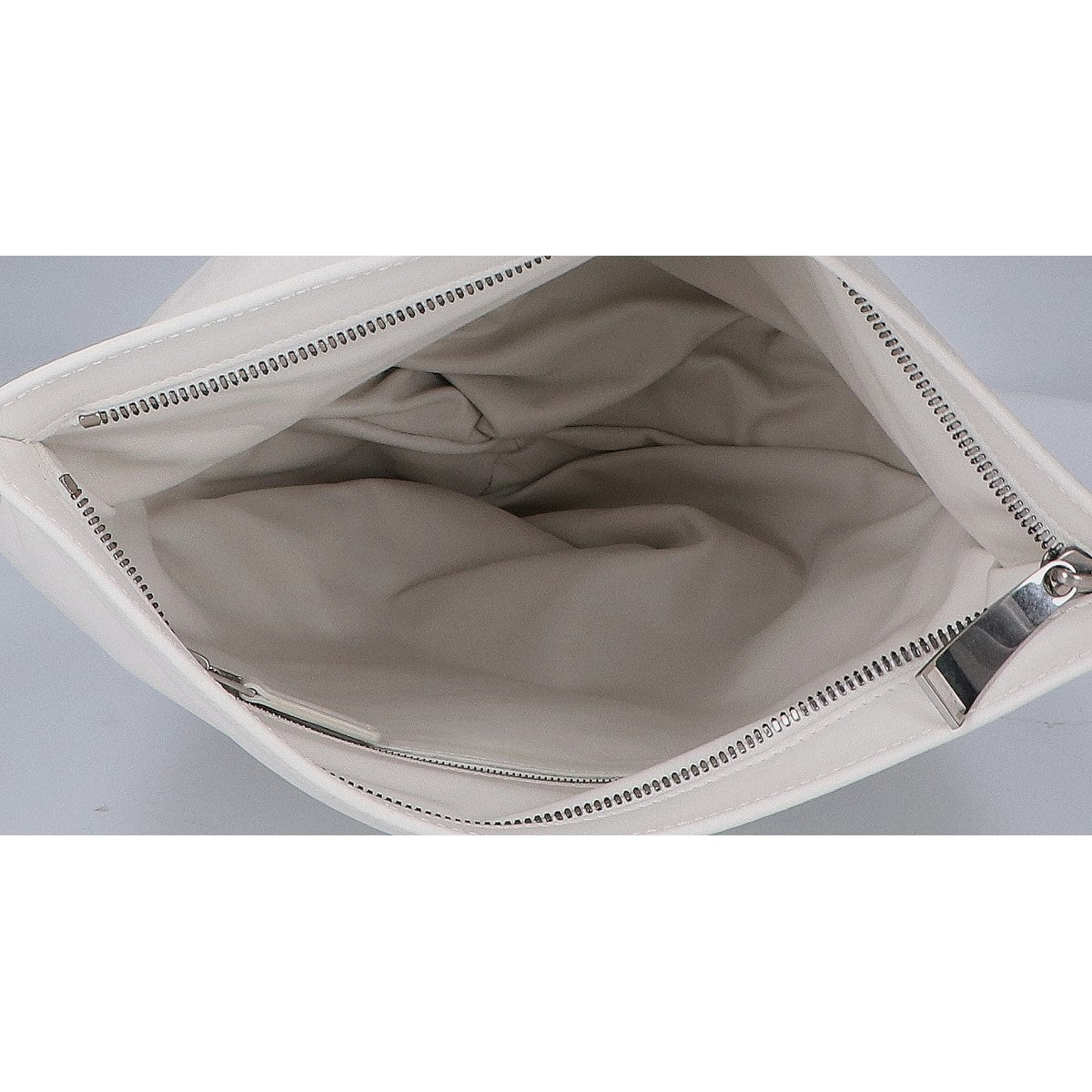BOTTEGA VENETA ボッテガヴェネタ 607964 ザ ツイスト ホワイト カーフスキン トライアングルハンドバッグ ハンドバッグ