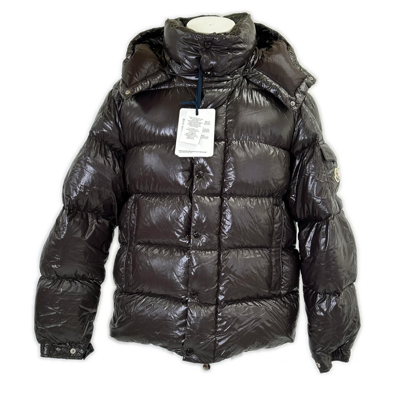 [Like new] 70th Anniversary MAYA 70 Hand-Gradation Hooded Down Jacket, Size 4, Men's