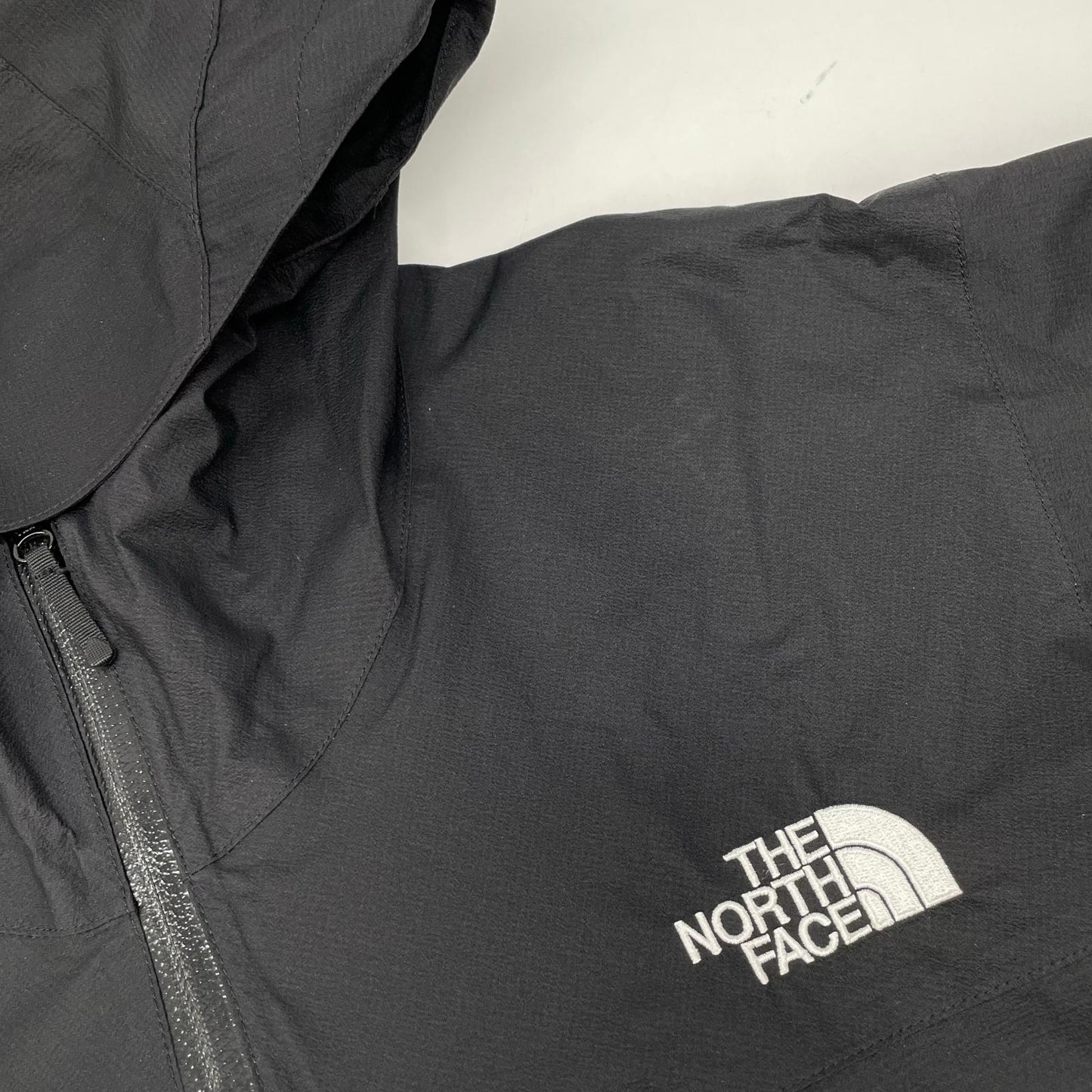 THE NORTH FACE 乐斯菲斯 NP11536 黑色 VENTURE JACKET/探险夹克 夹克