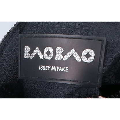 BAOBAO ISSEYMIYAKE バオバオイッセイミヤケ BB01-AG463 ROW METALLIC メタリック ショルダーバッグ