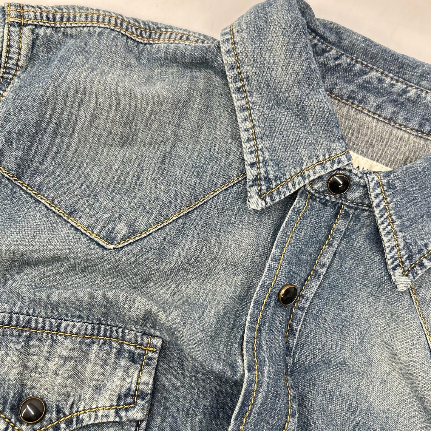 SAINT LAURENT PARIS サンローランパリ 597059 Y880U ウォッシュブルー コットン オニキススナップボタン デニムウエスタンシャツ トップス