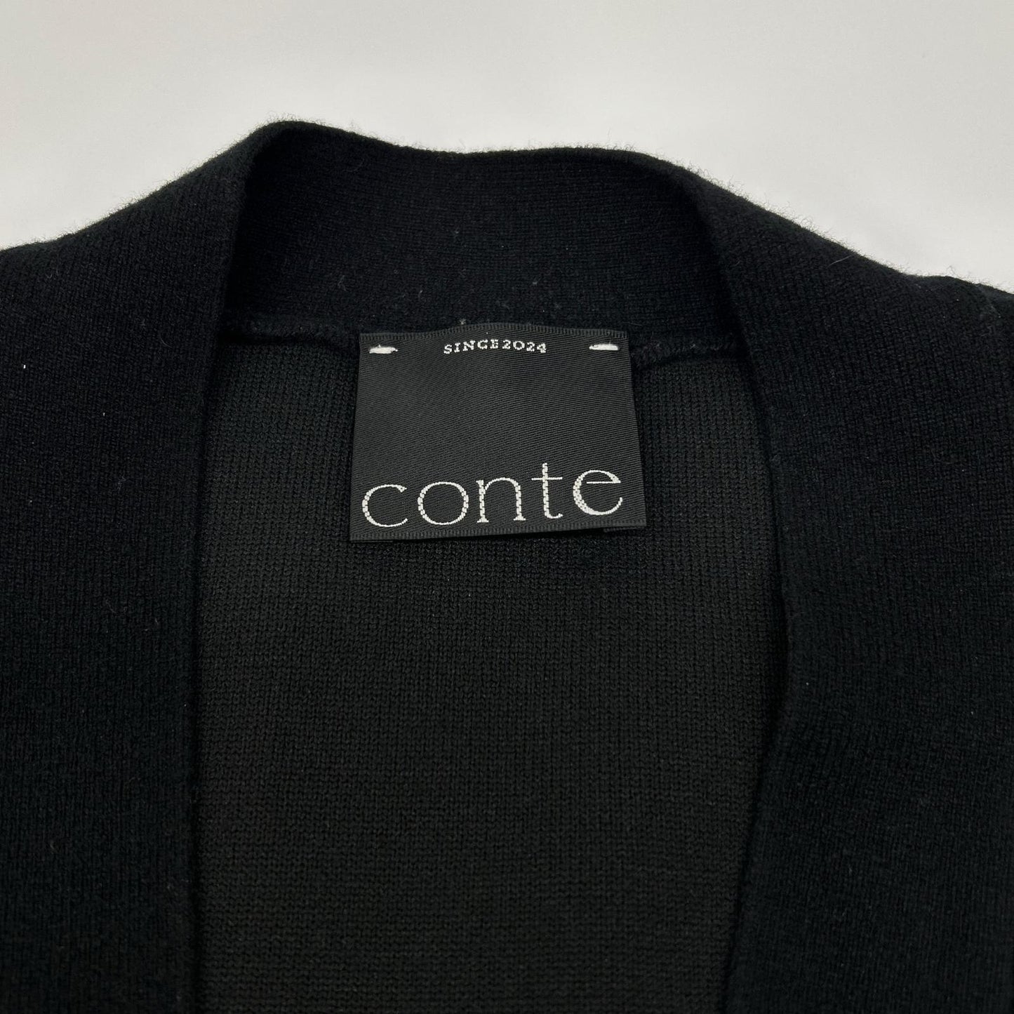 conte コンテ 8528-1-000010 ブラック ウール Vネック ロングカーディガン トップス