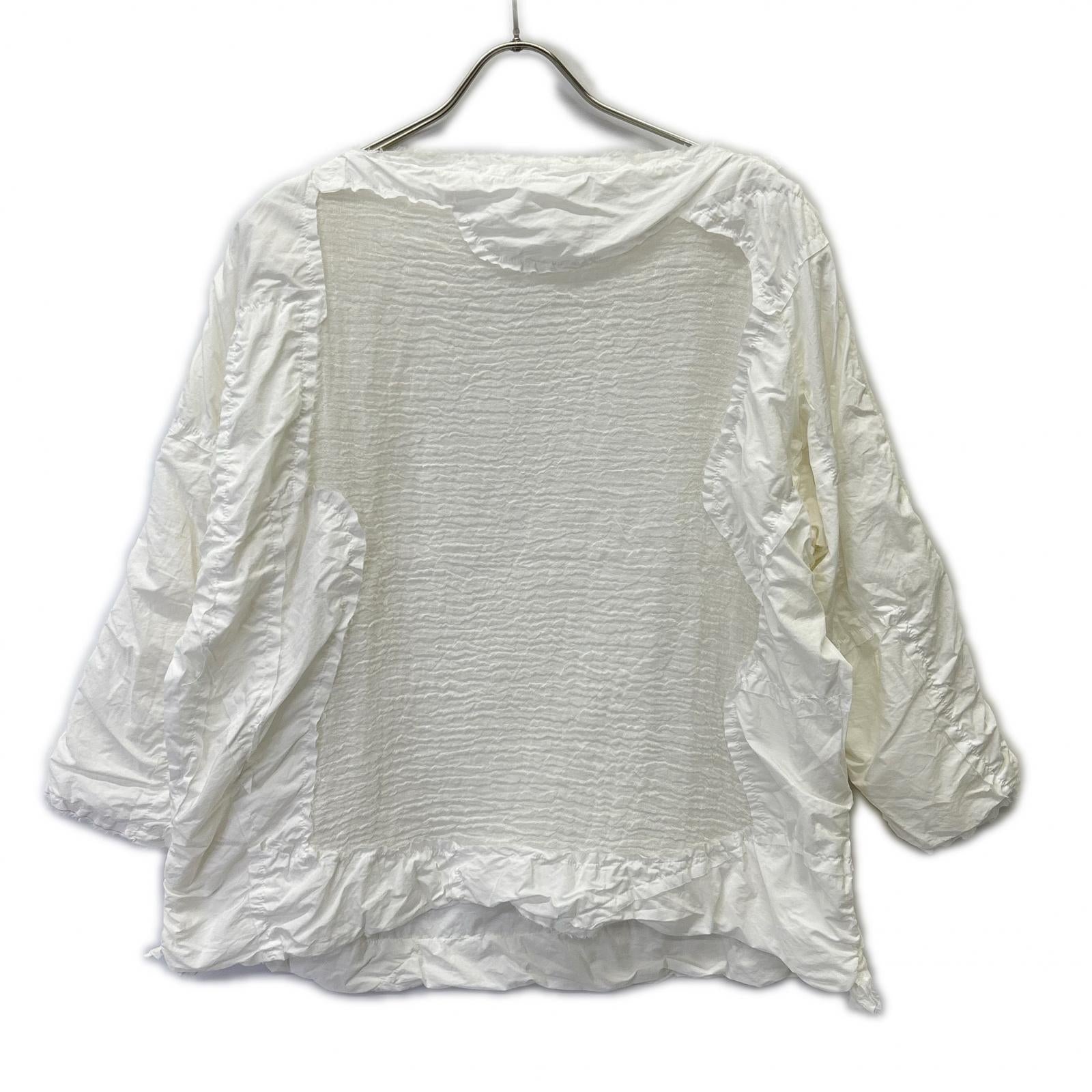 25SS ﾎﾜｲﾄ ｺｯﾄﾝ100 ﾜｯｼｬｰｶﾞｰｾﾞｼｱｰﾄﾞｯｷﾝｸﾞｼｬﾂﾌﾞﾗｳｽ トップス レディース