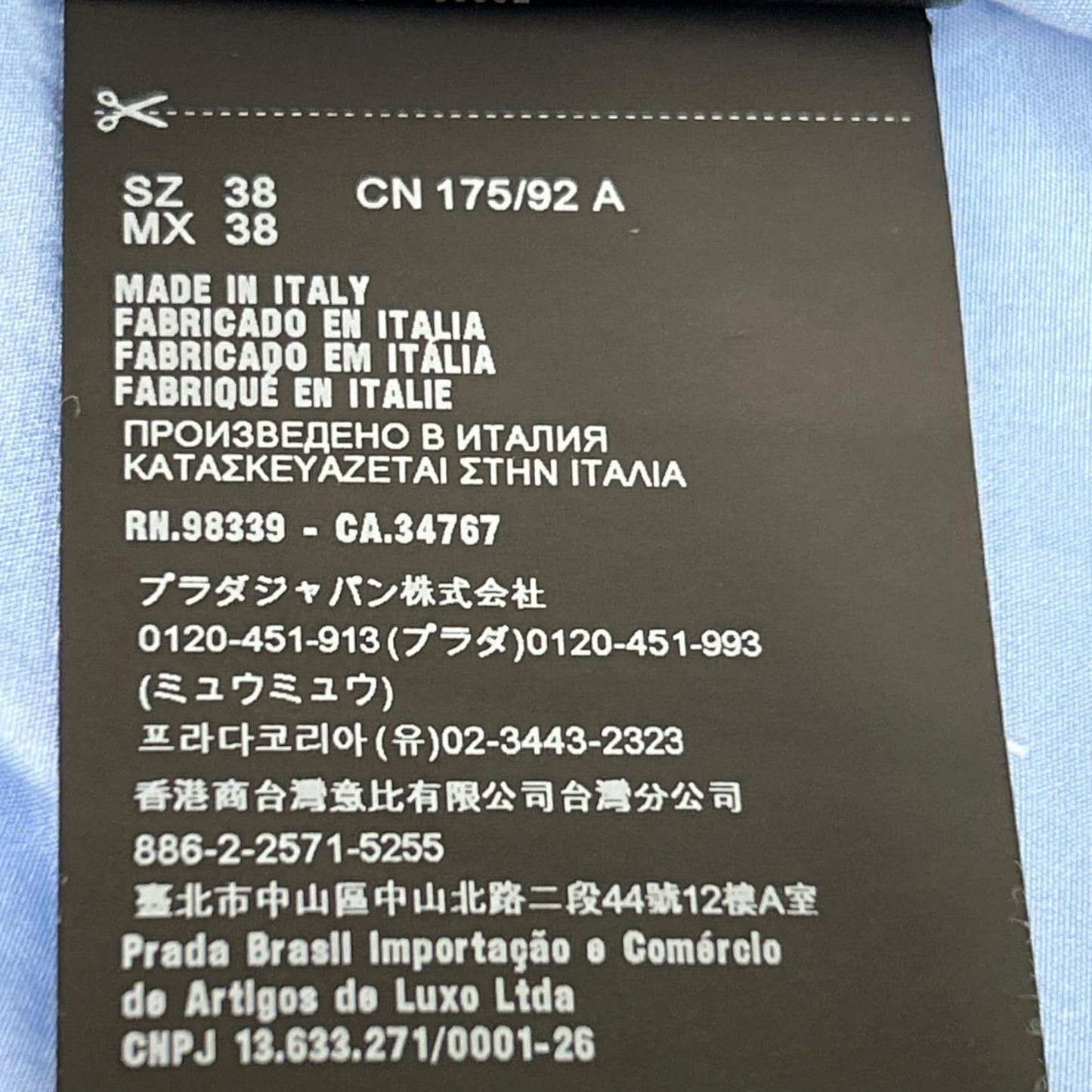 UCN201 18年 ﾗｲﾄﾌﾞﾙｰ ﾗﾊﾞｰﾛｺﾞﾜﾝﾎﾟｹｯﾄ ﾎﾞﾀﾝﾀﾞｳﾝ長袖ｼｬﾂ トップス 38 メンズ