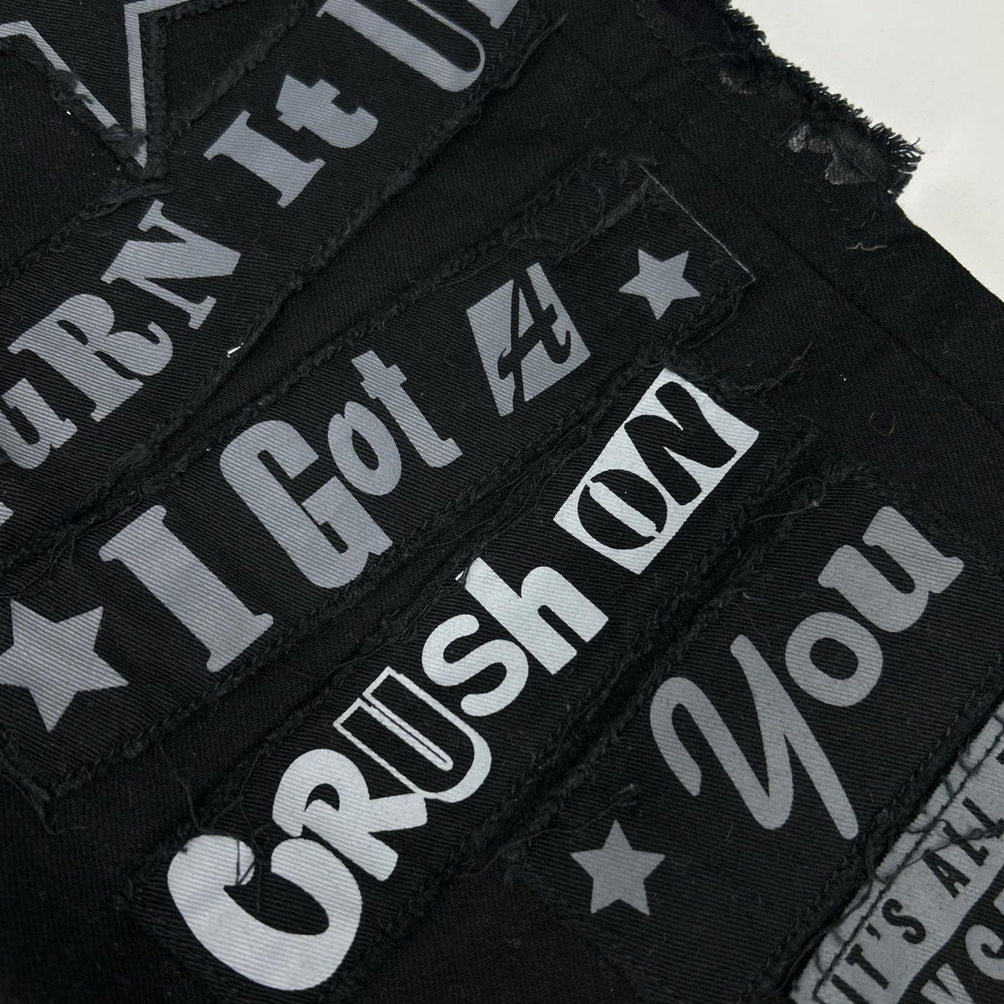 HYSTERIC GLAMOUR ヒステリックグラマー 02193AP11 ブラック LOGO PATCH ワッペンデニムパンツ ボトムス