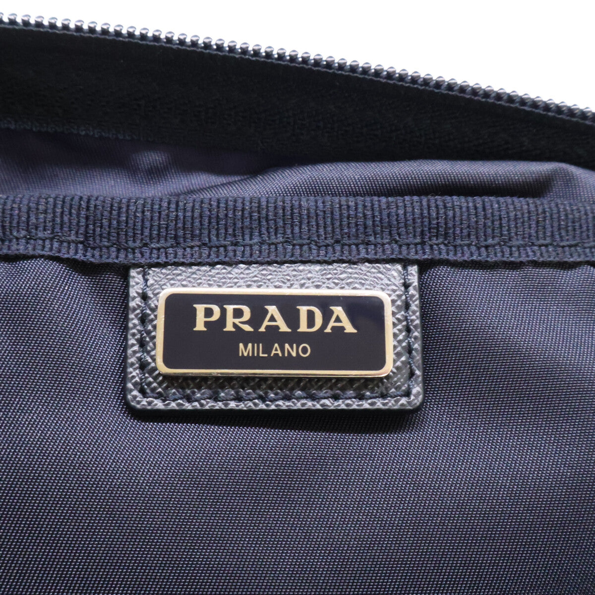 PRADA プラダ 2NA028 ナイロン/レザー トライアングルロゴプレート トラベル ポーチ