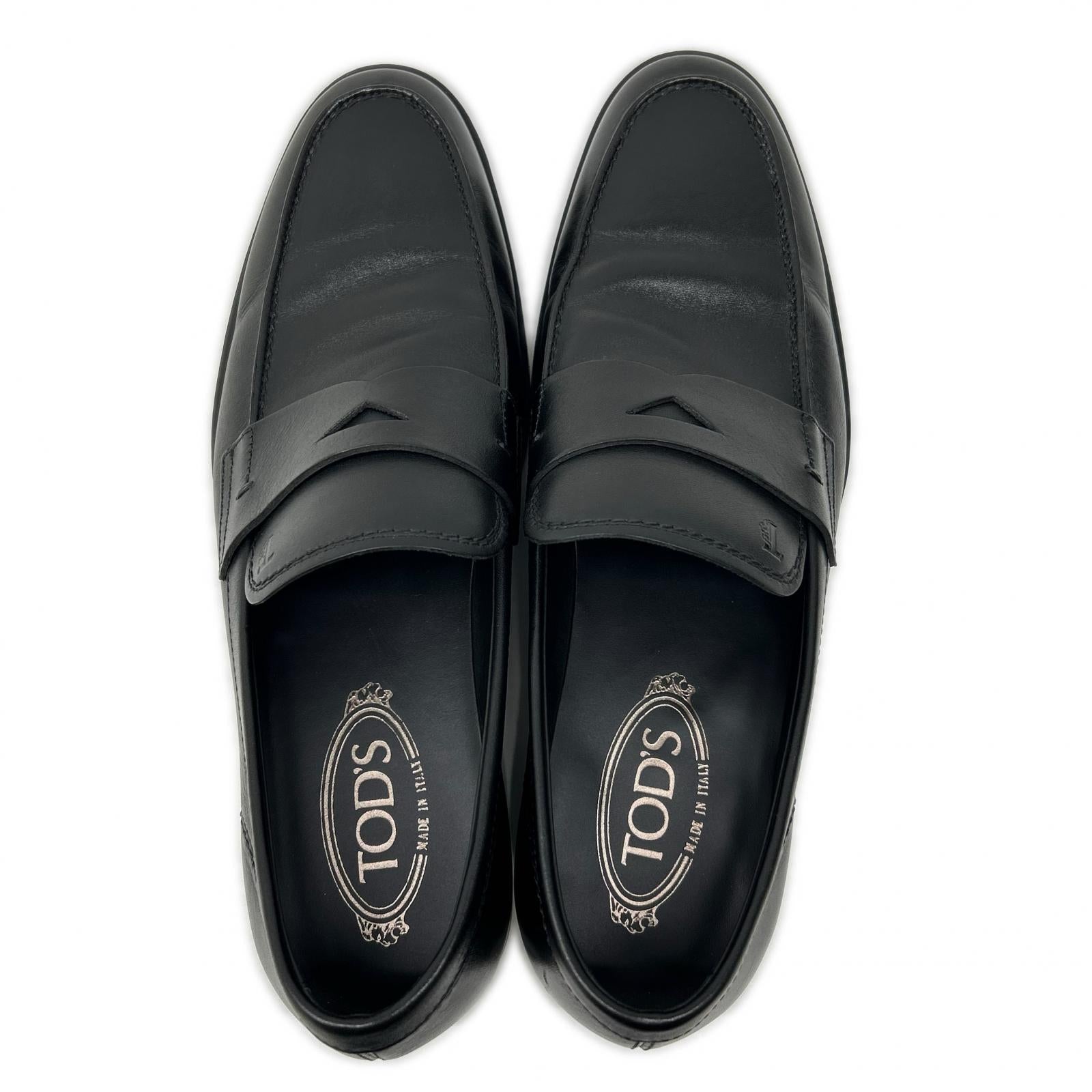 TOD'S トッズ 【美品】エンボスロゴ レザー コインローファー シューズ