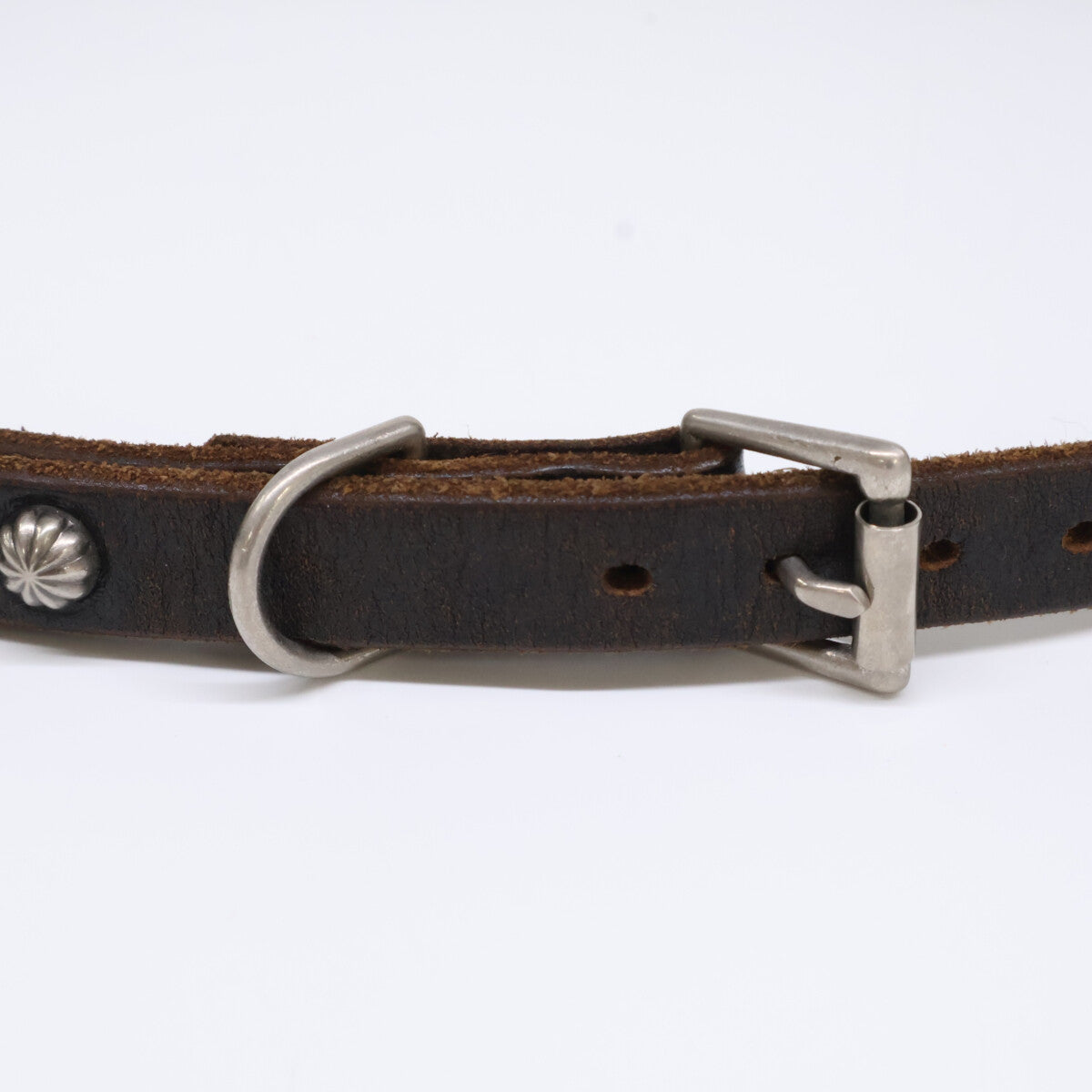 HTC Umbrella Concho Studs Narrow Leather Belt