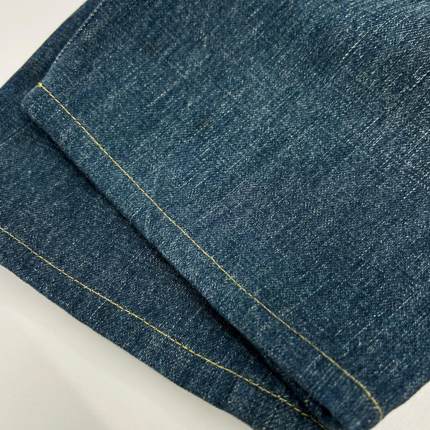 LOUIS VUITTON ルイヴィトン インディゴ LVロゴ刺繍 モノグラムレザーパッチ ジップフライデニムパンツ ボトムス