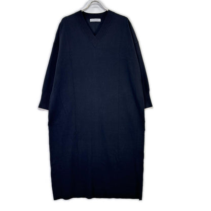 UNFILO Unfilo OPURGW0327 Made in 2025 Black My Beauty Knit V-neck dress One-piece dress