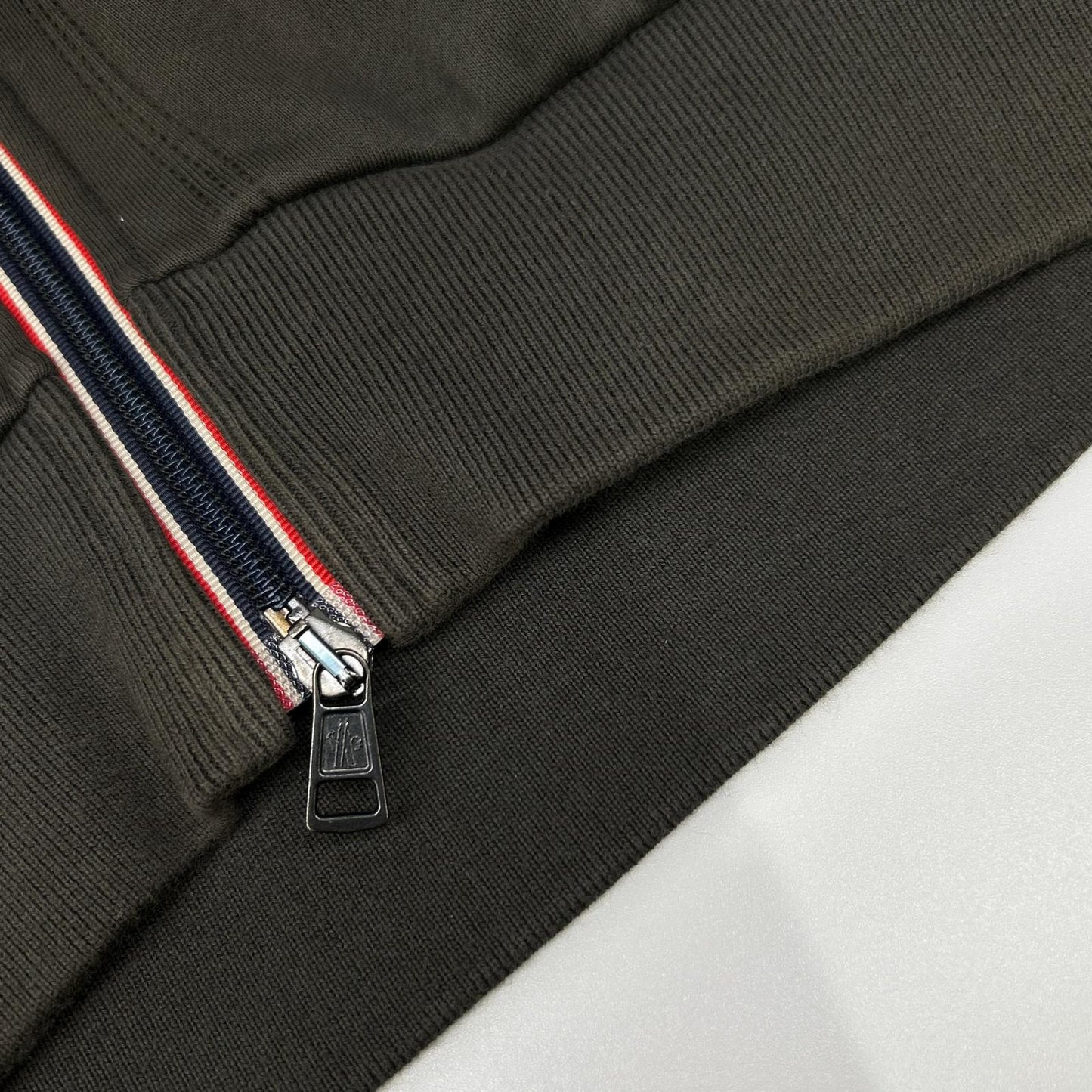 MONCLER モンクレール カーキ MAGLIA CARDIGAN ナイロン切り替え フーデッド ジップアップパーカ ジャケット