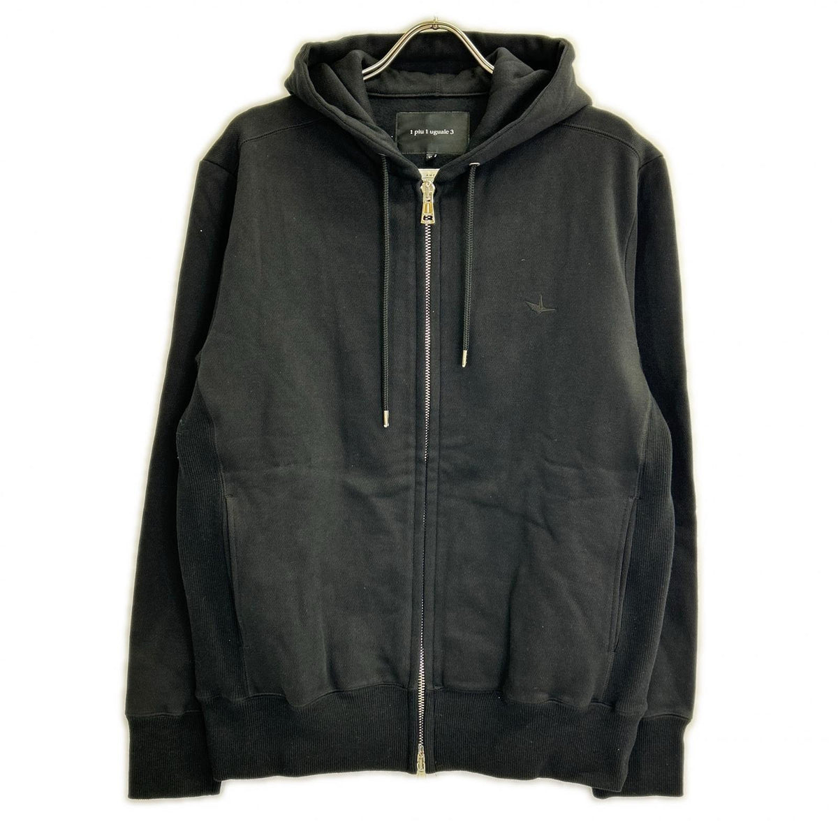 1piu1uguale3 Uno Più Uno Uguale Tre MRB659-COT396 Black SIC ZIP HOODED Side-rib-knit zip-up hoodie Jacket Tops