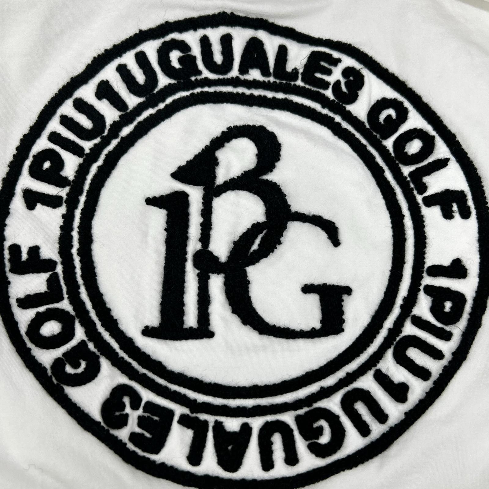 1piu1uguale3 ウノピゥウノウグァーレトレ 【GOLF】GRB096-CTU239 ホワイト BIG PULLOVER BC PARKA バックロゴパーカフーディ トップス