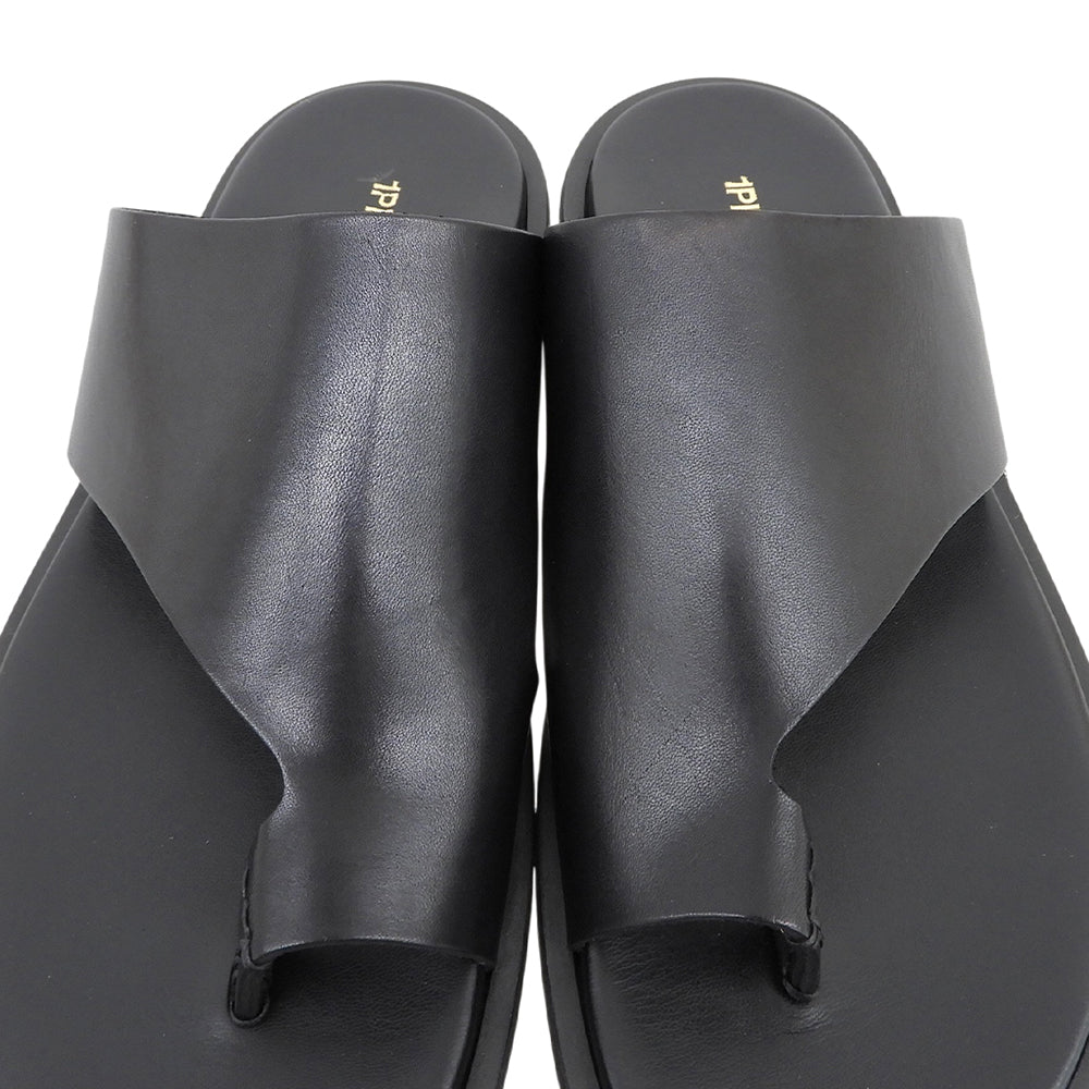 1piu1uguale3 ウノピゥウノウグァーレトレ 新品同様 THUMB SANDAL レザーフラットサンダル シューズ メンズ 黒 ブラック 41 MRG591-COW164 シューズ