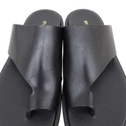 1piu1uguale3 ウノピゥウノウグァーレトレ 新品同様 THUMB SANDAL レザーフラットサンダル シューズ メンズ 黒 ブラック 41 MRG591-COW164 シューズ