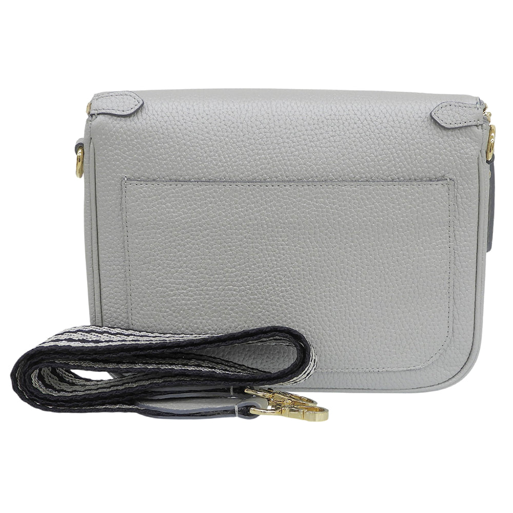 A.D.M.J. Accessoires De Mademoiselle ADMJ 新品同様 牛革シュリンク型押し クロスボディバッグ ショルダーバッグ レディース シルバー ショルダーバッグ