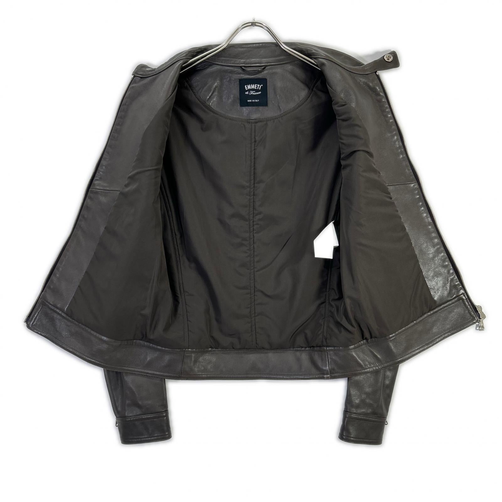 EMMETI エンメティー グレージュ ラムナッパレザー ANDREA 中綿 シングルライダースジャケット 44 EMMETI エンメティー グレージュ ラムナッパレザー ANDREA 中綿