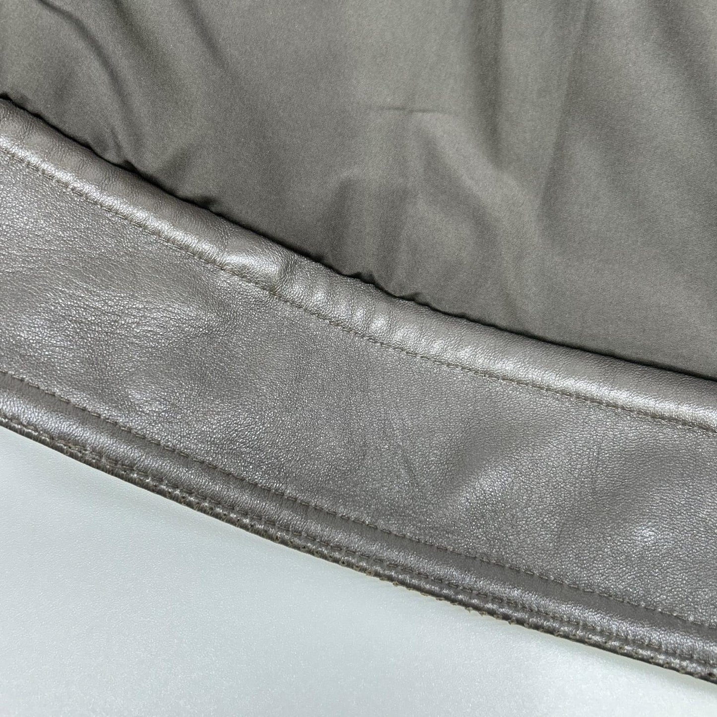 EMMETI エンメティー グレージュ ラムナッパレザー ANDREA 中綿 シングルライダースジャケット ジャケット
