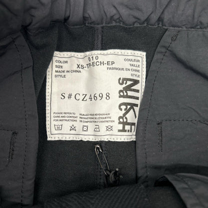 NIKE 耐克 ×sacai CZ4698-010 黑色 棉混纺 侧边徽标织带 腰带款 科技摇粒绒 休闲运动裤 下装