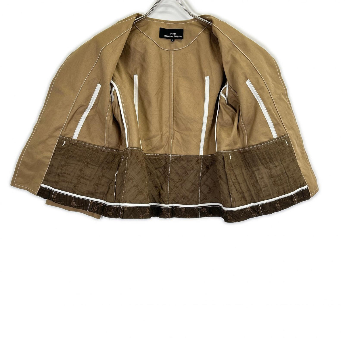 tricotCOMMEdesGARCONS トリココムデギャルソン TC-J007 ブラウン×ベージュ フラワーレースドッキング ノーカラージャケット ジャケット