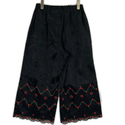 tricotCOMMEdesGARCONS トリココムデギャルソン TB-P004 ブラック フラワー刺繍 シアーワイドパンツ ボトムス