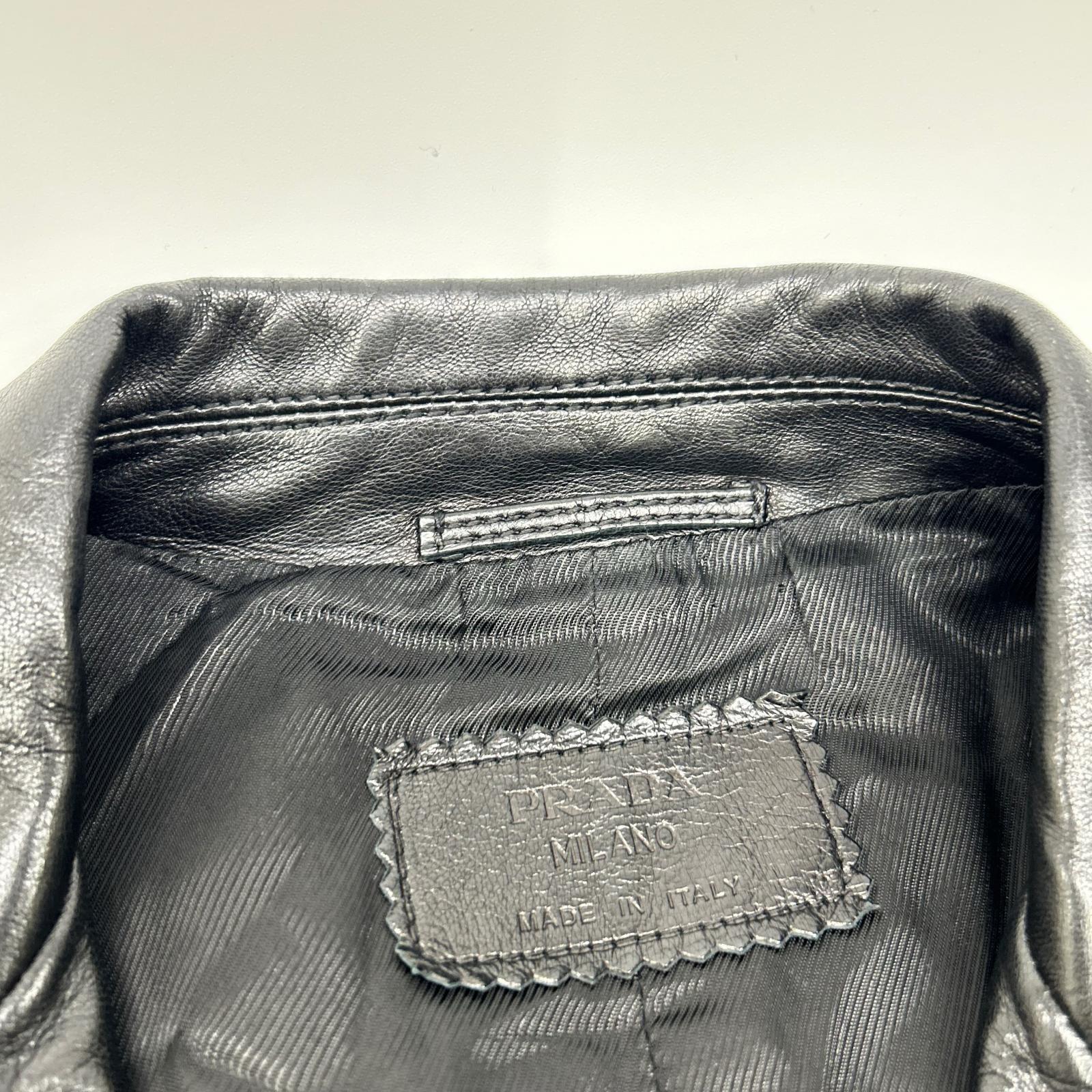 PRADA 普拉达 黑色 皮革 中开衩 双扣 西装夹克 外套