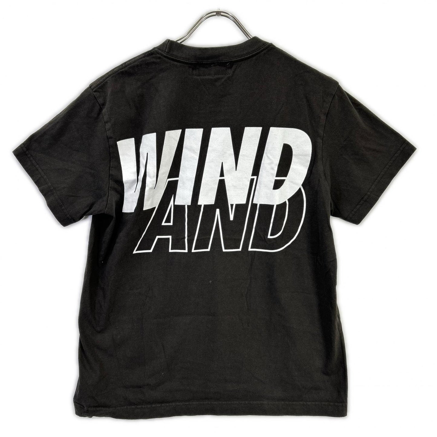 WIND AND SEA ウィンダンシ― ×Disney WDS-C-DSNY-25-Q4-01 ダークグレー ミッキーシルエット POCKET S/S TEE トップス
