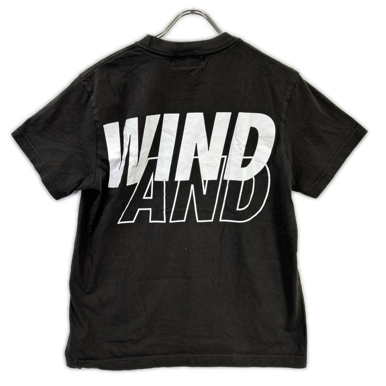 WIND AND SEA ウィンダンシ― ×Disney WDS-C-DSNY-25-Q4-01 ダークグレー ミッキーシルエット POCKET S/S TEE トップス
