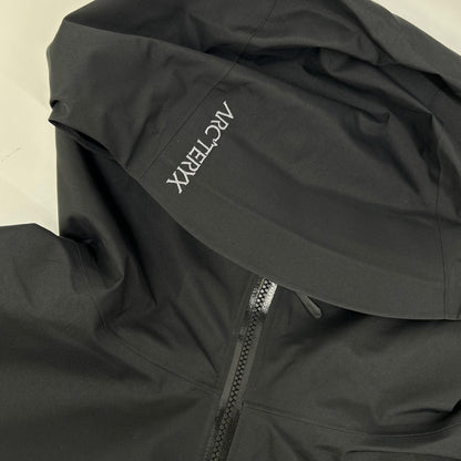 ARC'TERYX アークテリクス 24年製 X000007726 ブラック BETA/ベータジャケット ジャケット