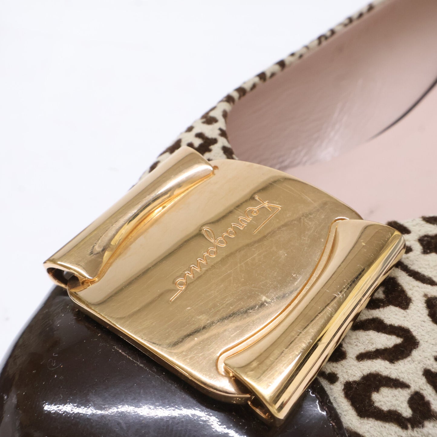 Salvatore Ferragamo Leopard Print Vara Metal Plate Patent Toe Flat Pumps Shoes