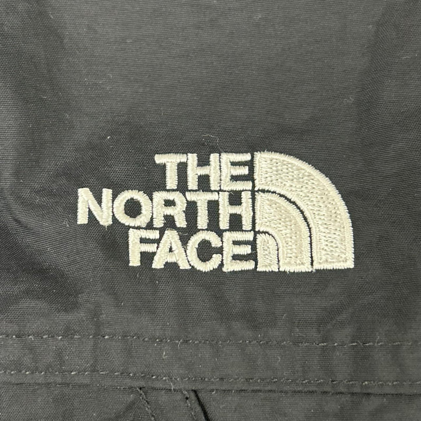 THE NORTH FACE ノースフェイス NP22333 ブラック ナイロン コンパクトアノラック ジャケット