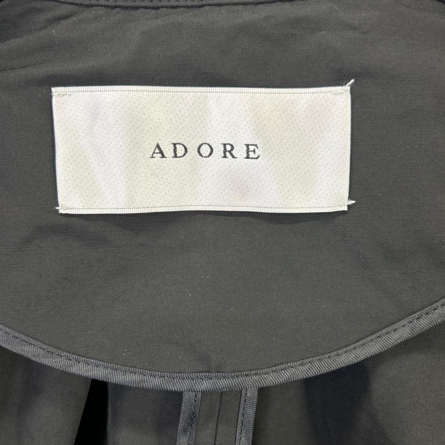ADORE 阿朵尔 531-4150406 24年款 黑色亮面罗缎夹克 夹克
