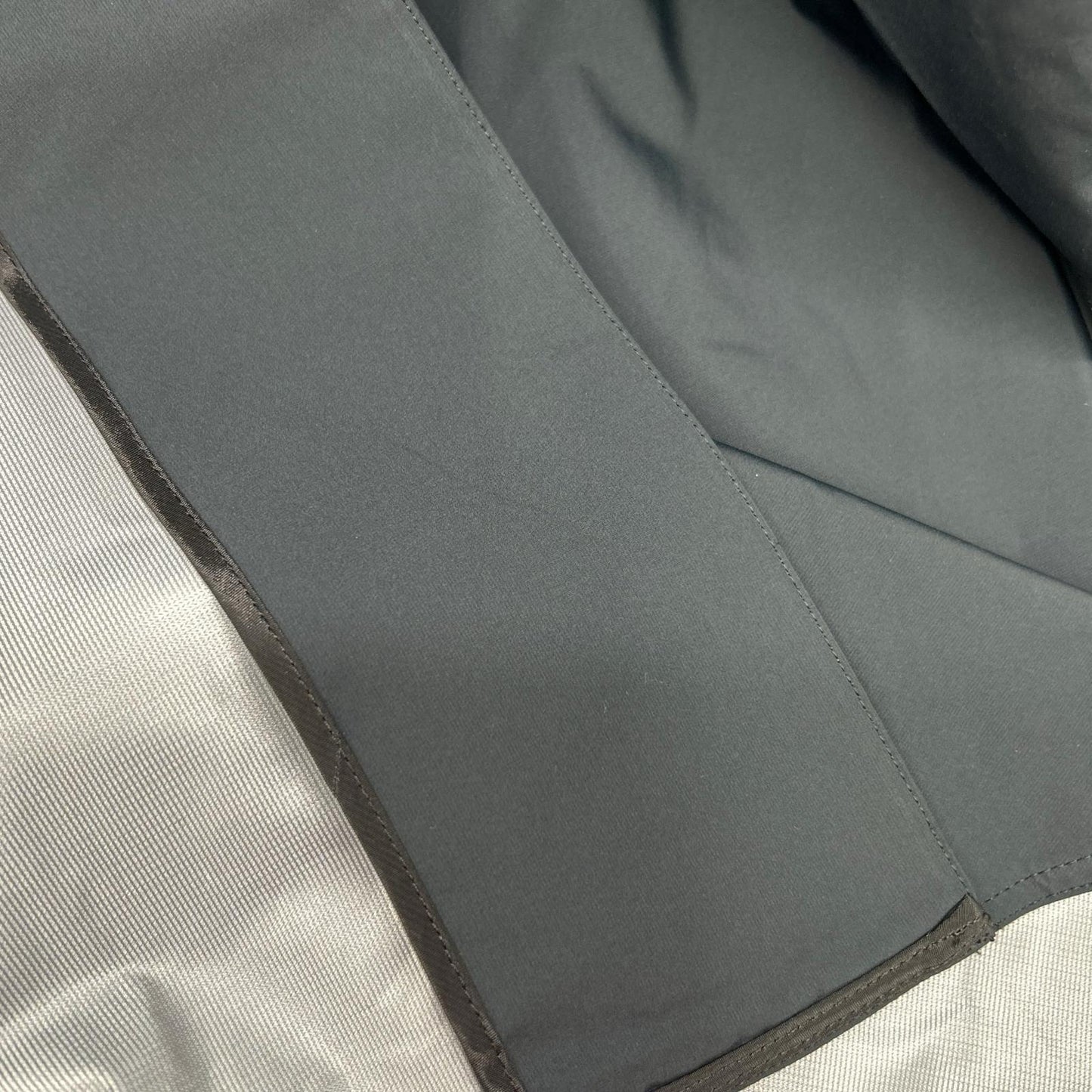 LE PHIL 534-6150108 2025 Black Bonded Stand Collar Jacket