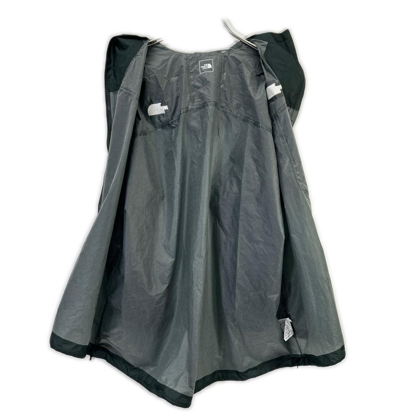 THE NORTH FACE 北面 NP12211 绿色 Tapt Poncho 防水斗篷 夹克