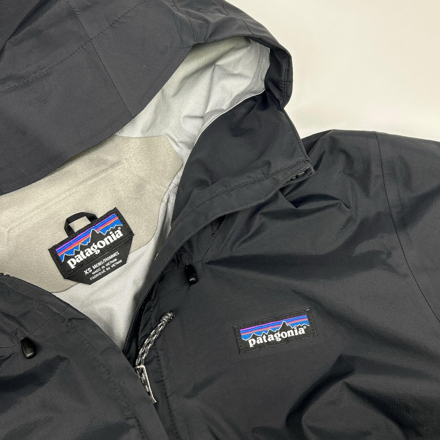 Patagonia 20SS 85240 Black Torrentshell 3L Rain Jacket