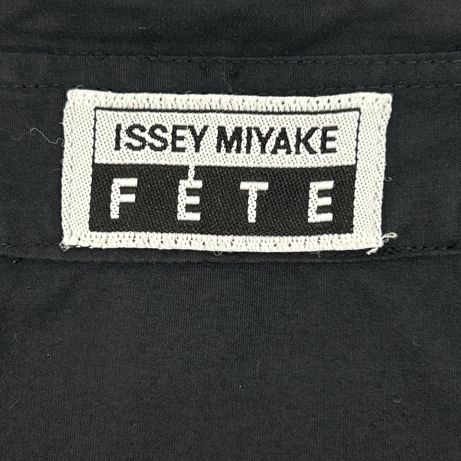 ISSEY MIYAKE FETE イッセイミヤケフェット ブラック フェーブフリルデザイン ロングスリーブシャツ トップス