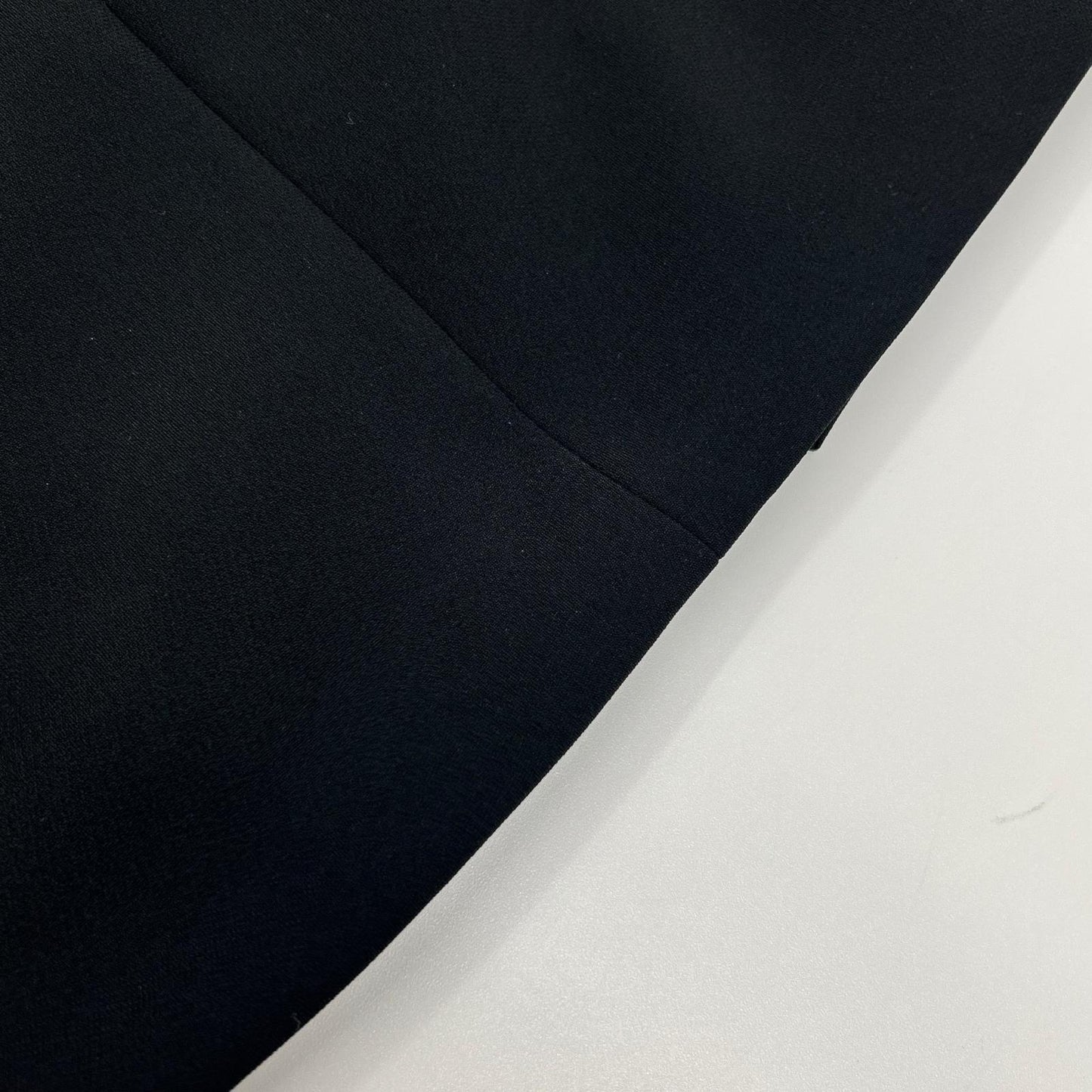 MAXMARA STUDIO 麦丝玛拉工作室 23610102376 黑色 醋酸纤维混纺 后开衩修身半身裙