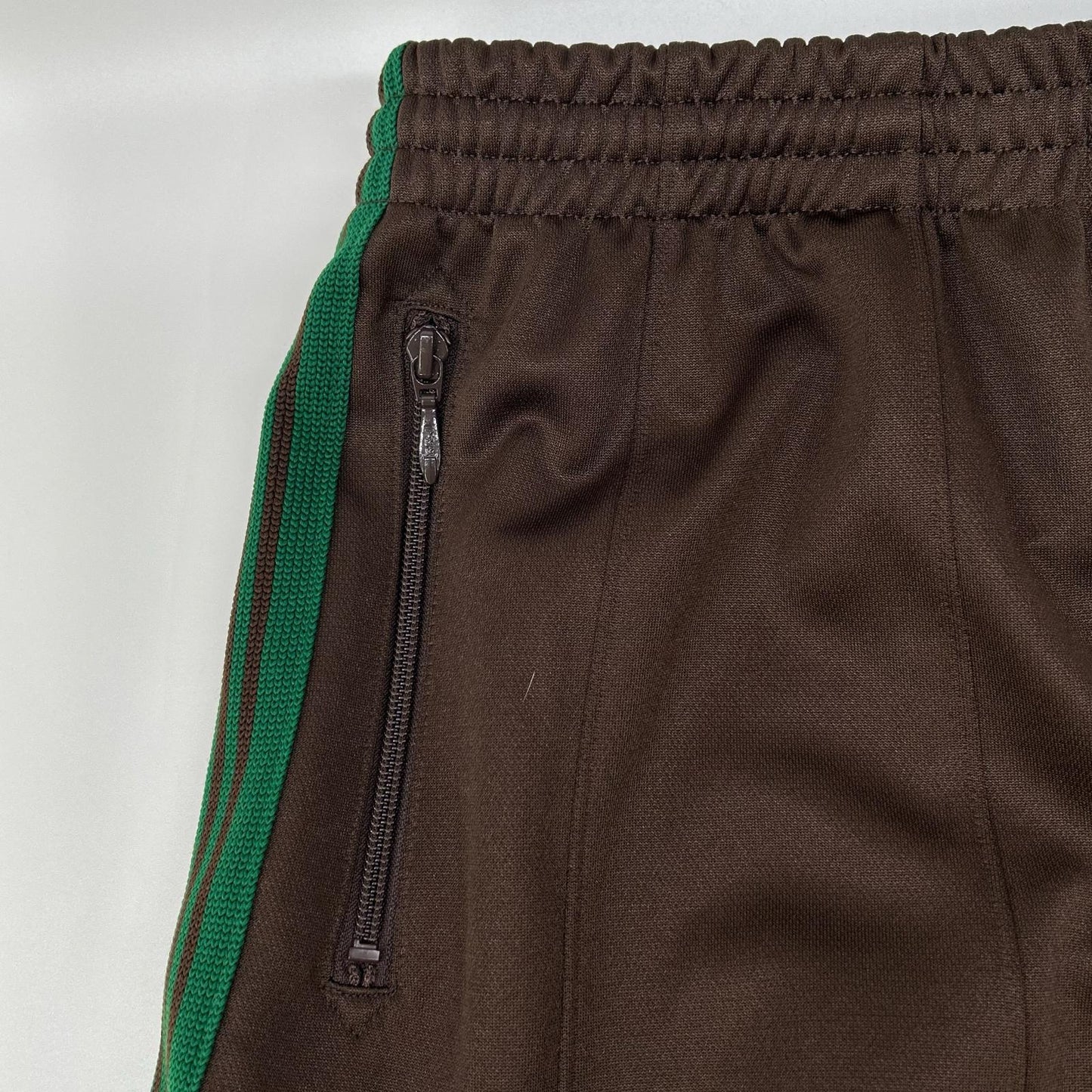 needles Needles [LHP exclusive] PU1631 25SS brown and green H.D. Track Pants hiza-delta track pants bottoms