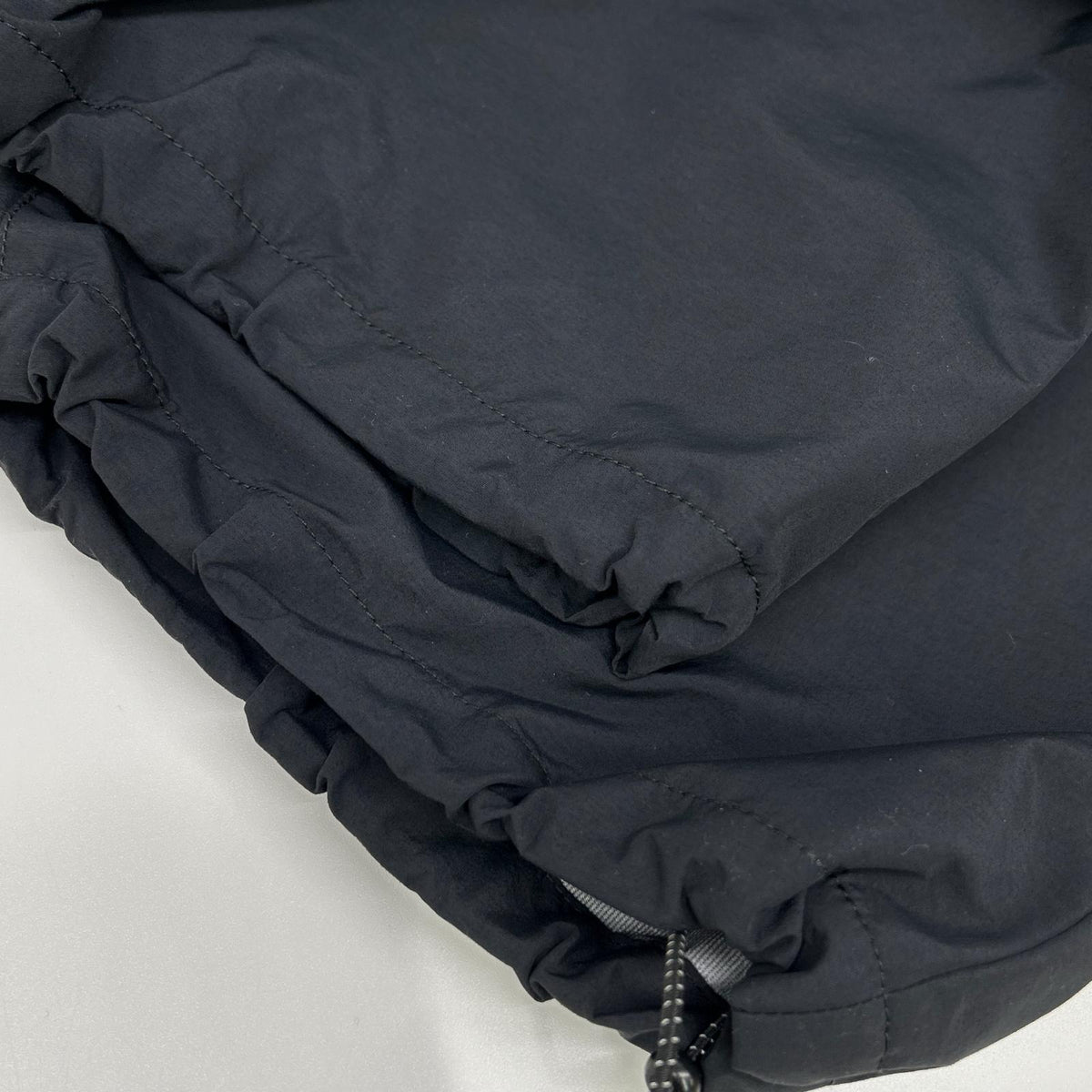 PWA プア P04C004-PT03 Black Nylon POLYVALENT EASY PANTS/Polyvalent Easy Pants Bottoms