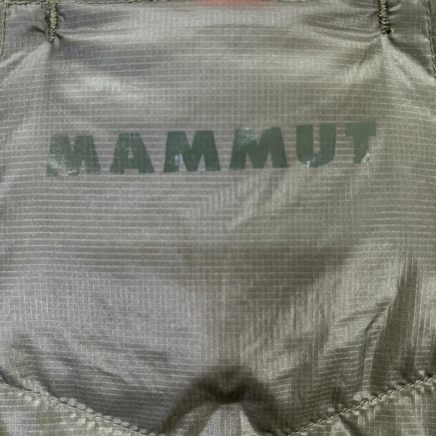MAMMUT マムート 1013-00652 カーキ リバーシブル Seon IN Cardigan AF/インサレーション カーディガン アジアンフィット ジャケット