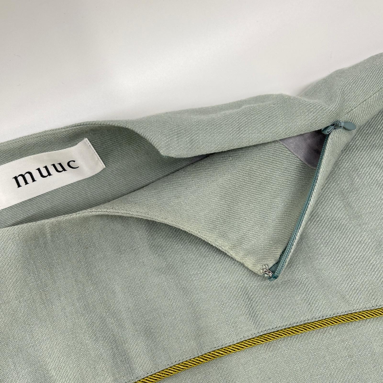 muuc muc603〈Enshu-woven linen-wool fabric〉 Light blue fuchsia flower-embroidered dress
