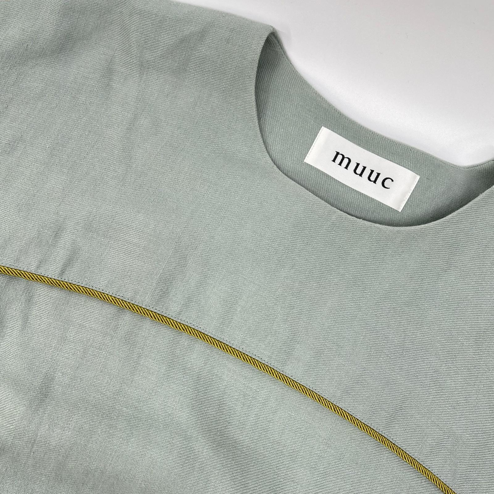 muuc muc603〈Enshu-woven linen-wool fabric〉 Light blue fuchsia flower-embroidered dress