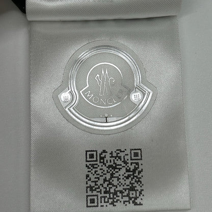 MONCLER モンクレール 22年製 ブラック MAGLIA MANICA LUNGA ラバーロゴロングスリーブカットソー トップス