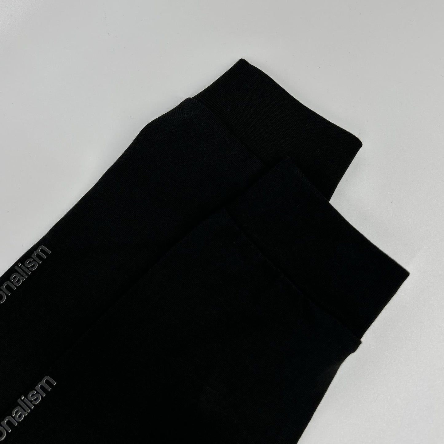 MONCLER モンクレール 22年製 ブラック MAGLIA MANICA LUNGA ラバーロゴロングスリーブカットソー トップス