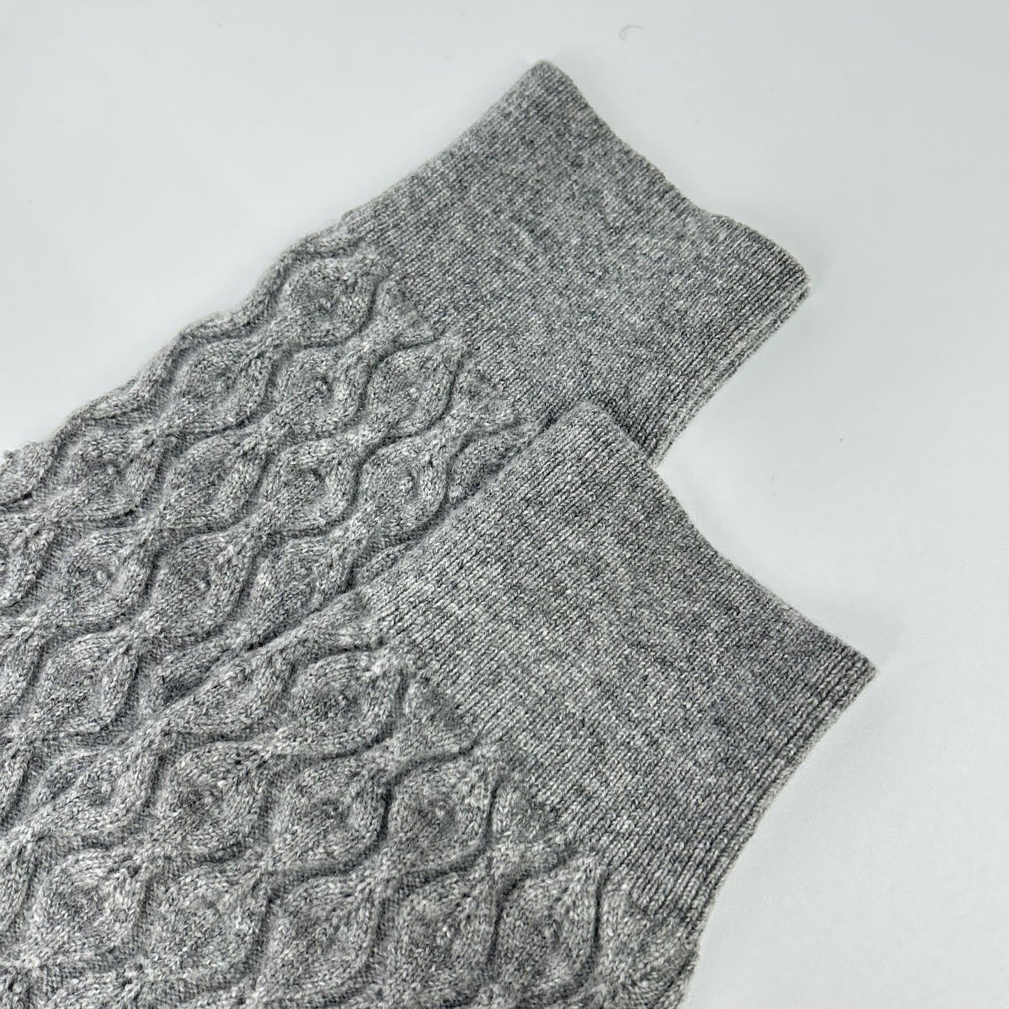 ROUTINE Routine 2025 Gray Wool Cable-Knit Pullover
