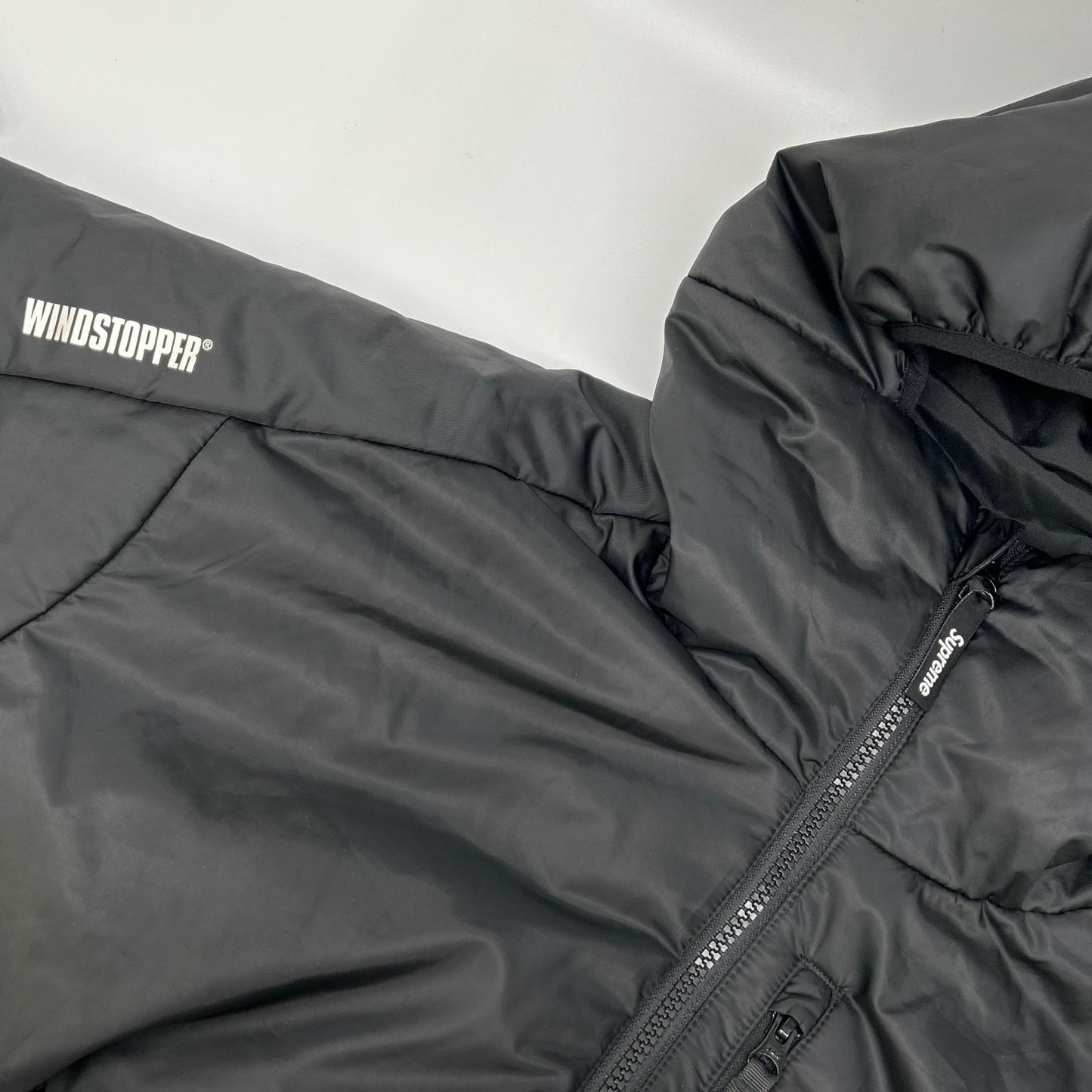 Supreme シュプリーム 25SS ブラック PRIMALOFT Windstopper Insulated Hooded Jacket ジャケット