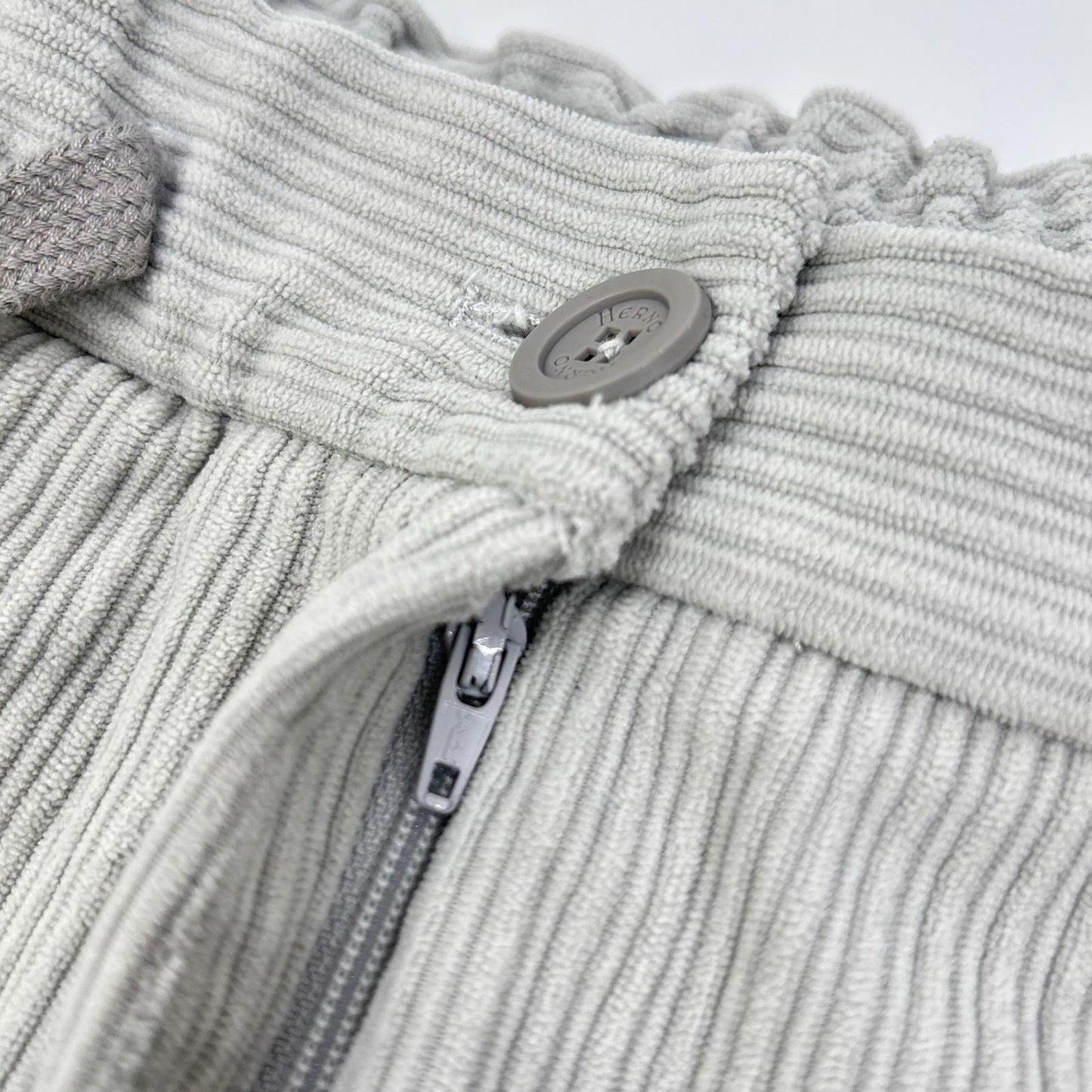 HERNO Herno [Laminar] Tight Gray Stretch Pleated Easy Pants