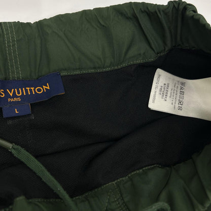 LOUIS VUITTON ルイヴィトン RM221Q OSJ HHW55W 22SS グリーン ナイロン 3Dポケットモノグラムボードショーツ ショートパンツ ボトムス